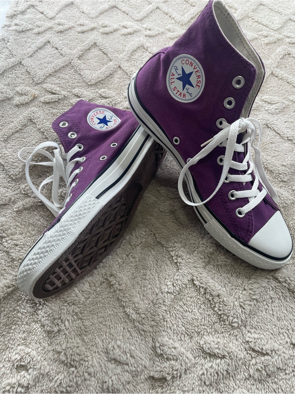 Converse Unisex Chuck Taylor All Star
High Top Sneakers - Purple Size M 9 W 11